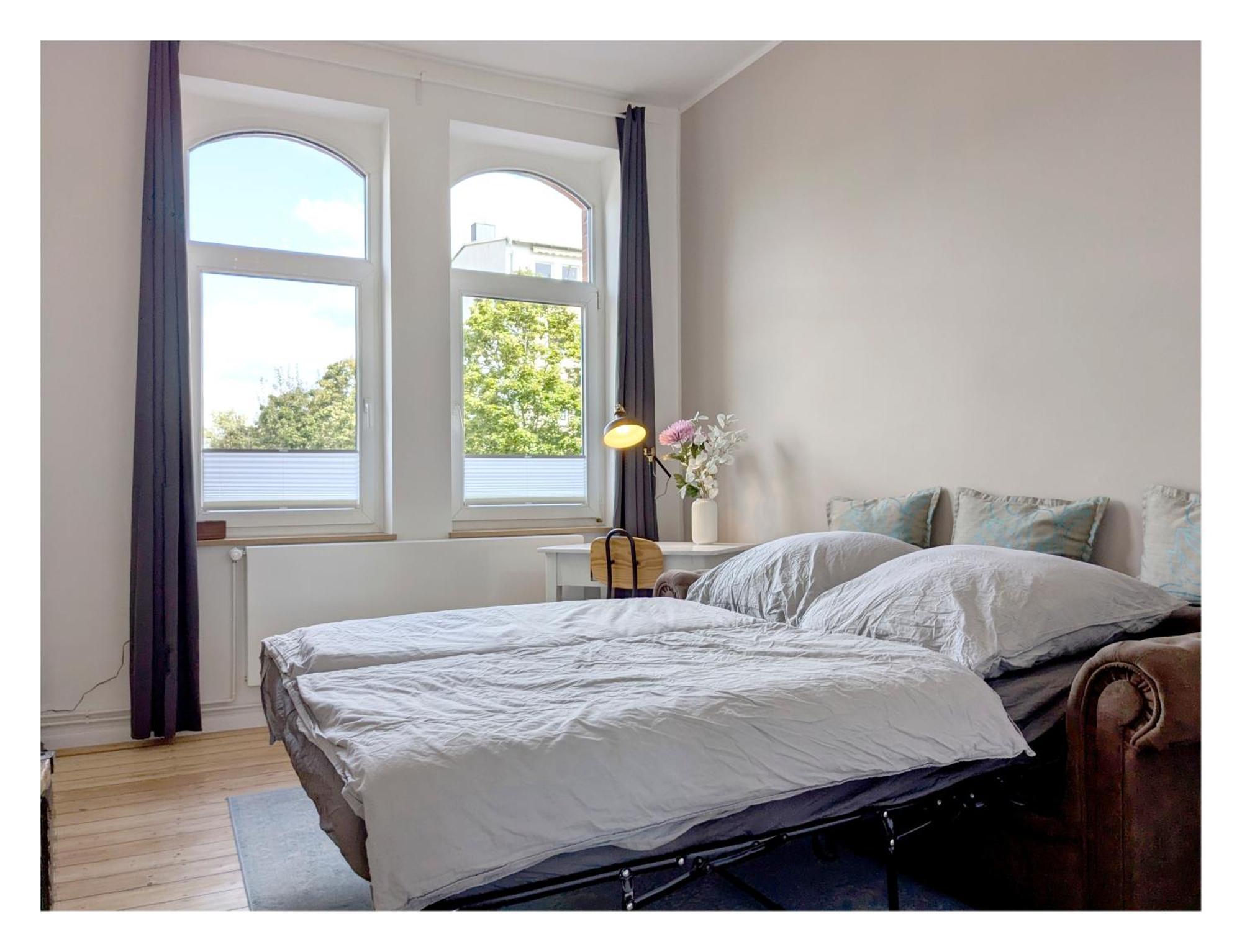 2 Zi Whg Zentral, Altbau, Renoviert 4P Apartment Hanover Exterior photo